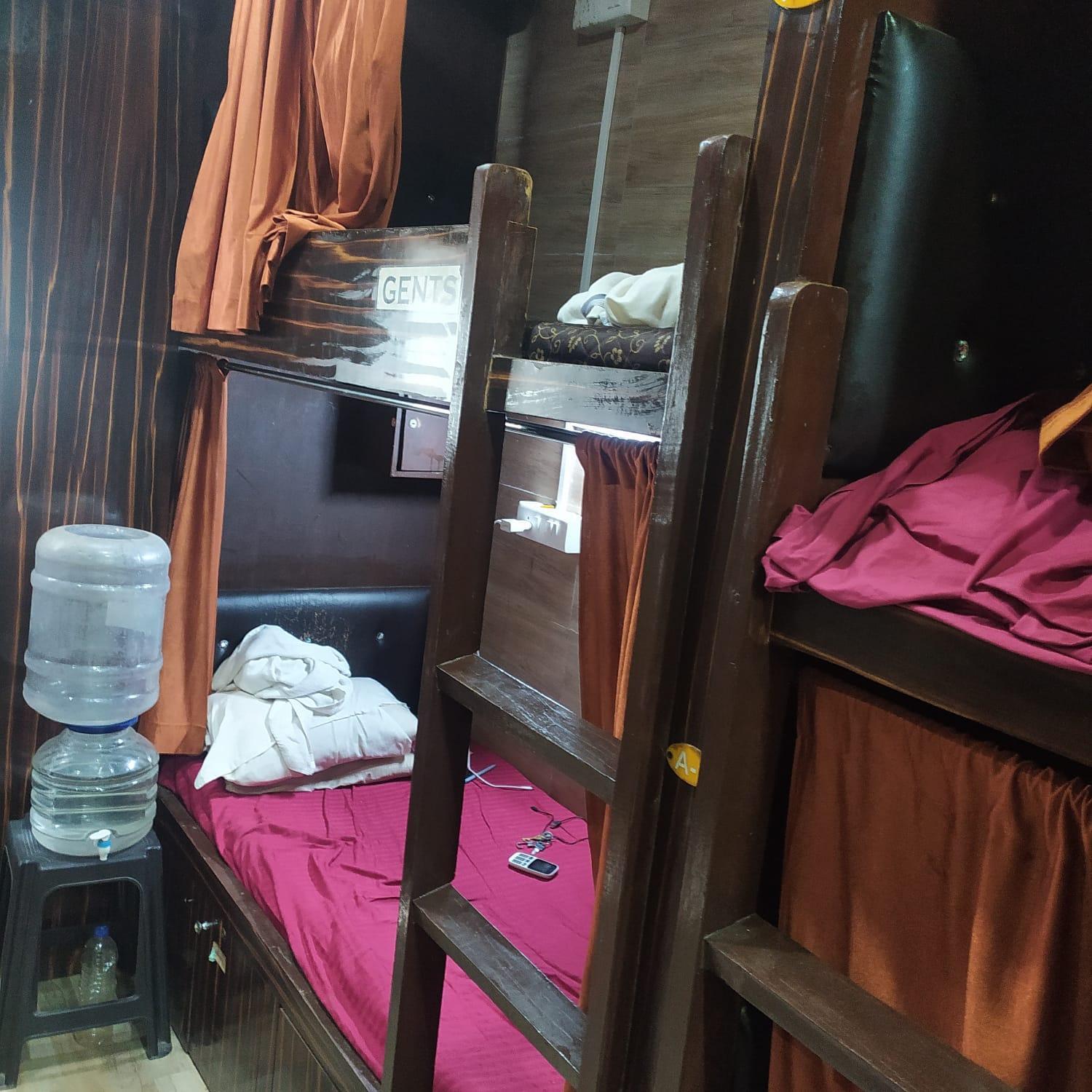 Kalina Asian Dormitory Hotel Mumbai  Buitenkant foto